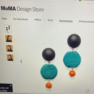 MoMA drop Earrings